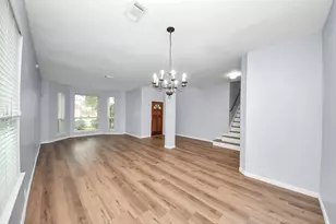 9002 Sundown Dr, Pearland, TX 77584 - Photo 11