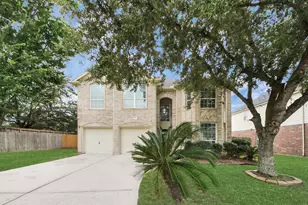 9002 Sundown Dr, Pearland, TX 77584 - Photo 1