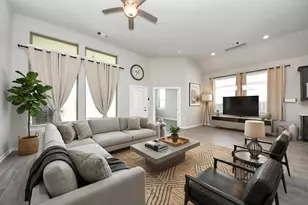 13021 Ocean Breeze Ln Ln, La Marque, TX 77568 - Photo 1