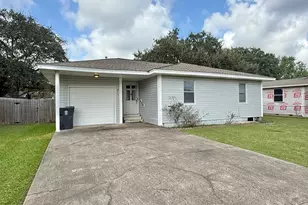 865 Turner Dr, Bridge City, TX 77611 - Photo 13