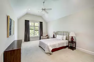 15 Sandalwood Dr, Houston, TX 77024 - Photo 29