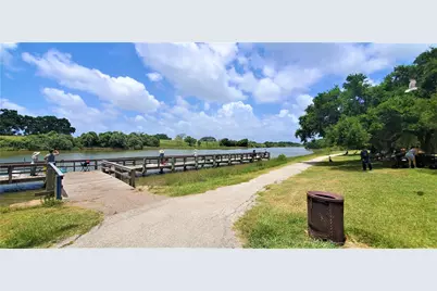 3527 Fm 523 Road, Oyster Creek, TX 77541 - Photo 23