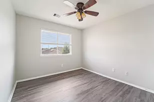 1705 Nichole Woods Dr, Houston, TX 77047 - Photo 23