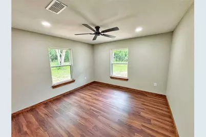 1116 N Olive Street, Grapeland, TX 75844 - Photo 11