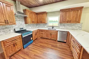 1116 N Olive St, Grapeland, TX 75844 - Photo 5