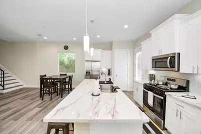 5935 Beall Street #D, Houston, TX 77091 - Photo 11
