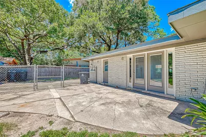 5611 Briarbend Drive, Houston, TX 77096 - Photo 45