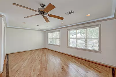 5611 Briarbend Drive, Houston, TX 77096 - Photo 9