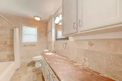 5611 Briarbend Drive, Houston, TX 77096 - Photo 35