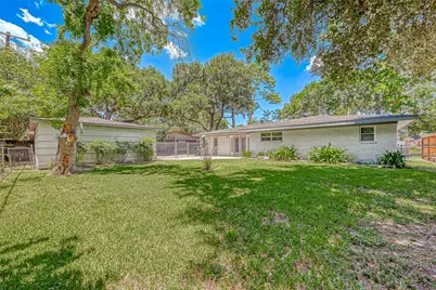 5611 Briarbend Drive, Houston, TX 77096 - Photo 49
