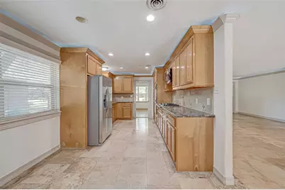 5611 Briarbend Drive, Houston, TX 77096 - Photo 25