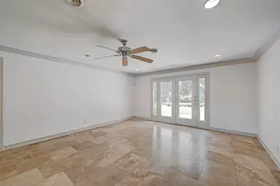 5611 Briarbend Drive, Houston, TX 77096 - Photo 17