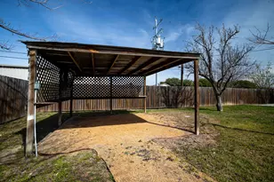 215 Paulus St, Schulenburg, TX 78956 - Photo 47