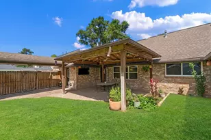 8107 Coolshire Ln, Houston, TX 77070 - Photo 37