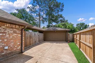 8107 Coolshire Ln, Houston, TX 77070 - Photo 5