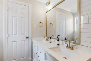 6211 Kingscrest Ln, Spring, TX 77389 - Photo 33