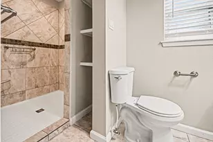 4509 37th St, Dickinson, TX 77539 - Photo 23