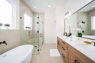 8913 Knoll Branch Dr Dr, Houston, TX 77080 - Photo 15