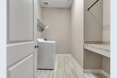 375 Westlake Terrace Drive, Conroe, TX 77304 - Photo 33