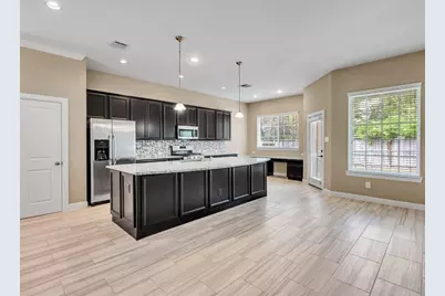 375 Westlake Terrace Drive, Conroe, TX 77304 - Photo 21