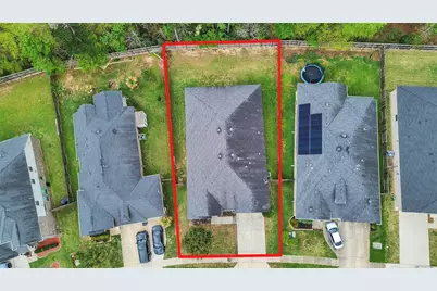375 Westlake Terrace Drive, Conroe, TX 77304 - Photo 5