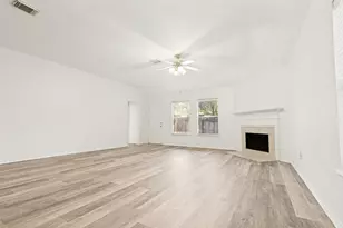 26872 Mystic Castle Ln, Kingwood, TX 77339 - Photo 3