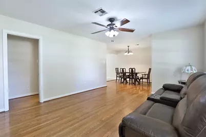 1321 Thornton Road, Houston, TX 77018 - Photo 3