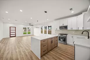 1807 Waco St, Dayton, TX 77535 - Photo 7