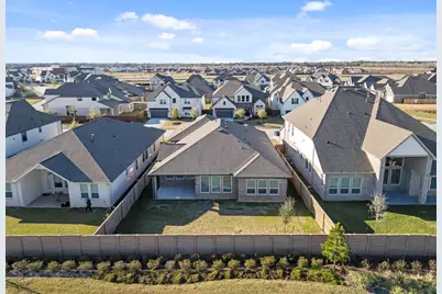 9107 Basilica Lane, Manvel, TX 77578 - Photo 39