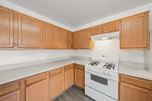 427 Remington Heights Dr, Houston, TX 77073 - Photo 23