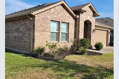 4315 Stillwater Valley Court, Missouri City, TX 77459 - Photo 3