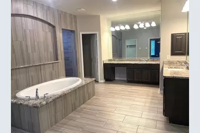 12714 Fall Lott Drive, Houston, TX 77089 - Photo 15