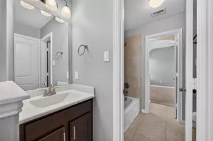 17911 Shadow Oak Dr, Cypress, TX 77429 - Photo 31