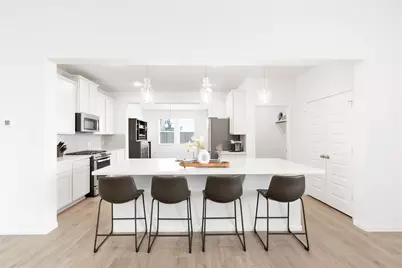 7111 Hillside Avenue, Mont Belvieu, TX 77523 - Photo 13