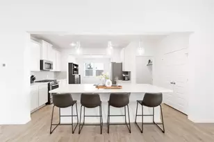 7111 Hillside Ave, Mont Belvieu, TX 77523 - Photo 13