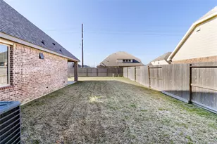 7111 Hillside Ave, Mont Belvieu, TX 77523 - Photo 29