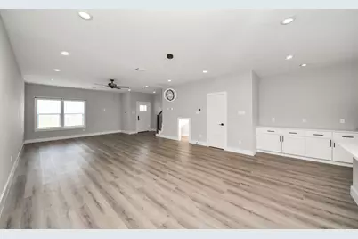 807 Avenue J, Conroe, TX 77301 - Photo 9
