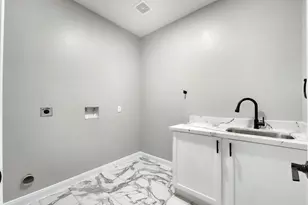 345 County Rd 6242, Dayton, TX 77535 - Photo 31