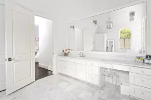 2216 Stanmore Dr, Houston, TX 77019 - Photo 29