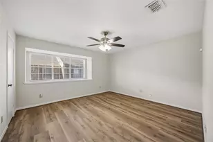 10336 Briar Forest Dr, Houston, TX 77042 - Photo 9