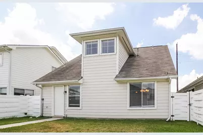 9711 Farrell Drive, Houston, TX 77070 - Photo 17