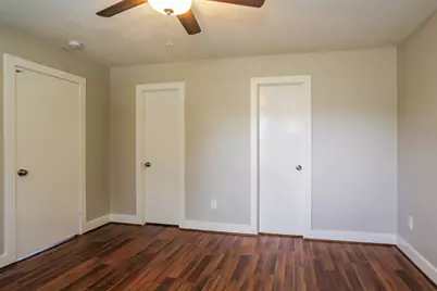 9711 Farrell Drive, Houston, TX 77070 - Photo 11