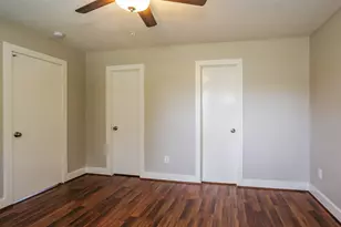 9711 Farrell Dr, Houston, TX 77070 - Photo 11
