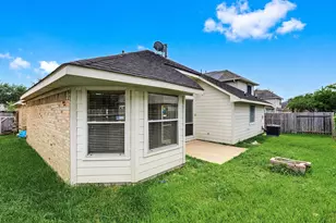 4619 Schiller Park Ln, Sugar Land, TX 77479 - Photo 37
