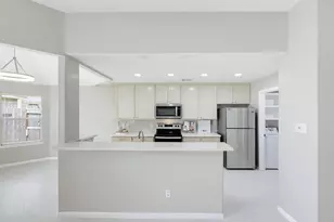 4619 Schiller Park Ln, Sugar Land, TX 77479 - Photo 11