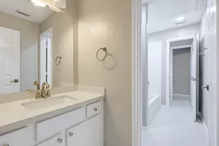 4619 Schiller Park Ln, Sugar Land, TX 77479 - Photo 27