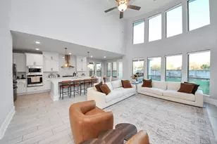 1935 Golden Leaf Dr, Missouri City, TX 77459 - Photo 5