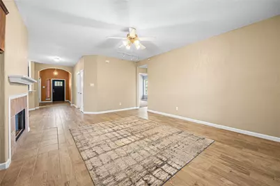 212 Silverbrook Lane, Dickinson, TX 77539 - Photo 15