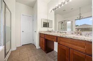 212 Silverbrook Ln, Dickinson, TX 77539 - Photo 19