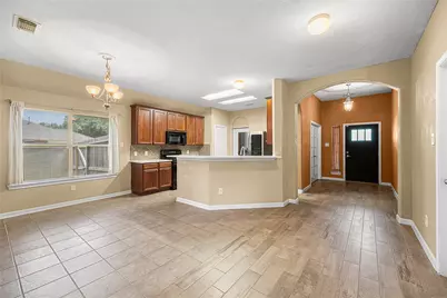 212 Silverbrook Lane, Dickinson, TX 77539 - Photo 7